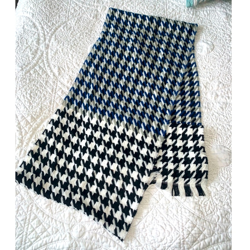FREE with purchase - wrap scarf